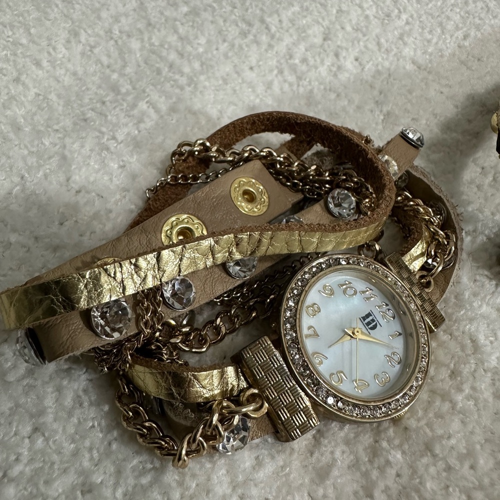Two Wrap Watches! - image 4
